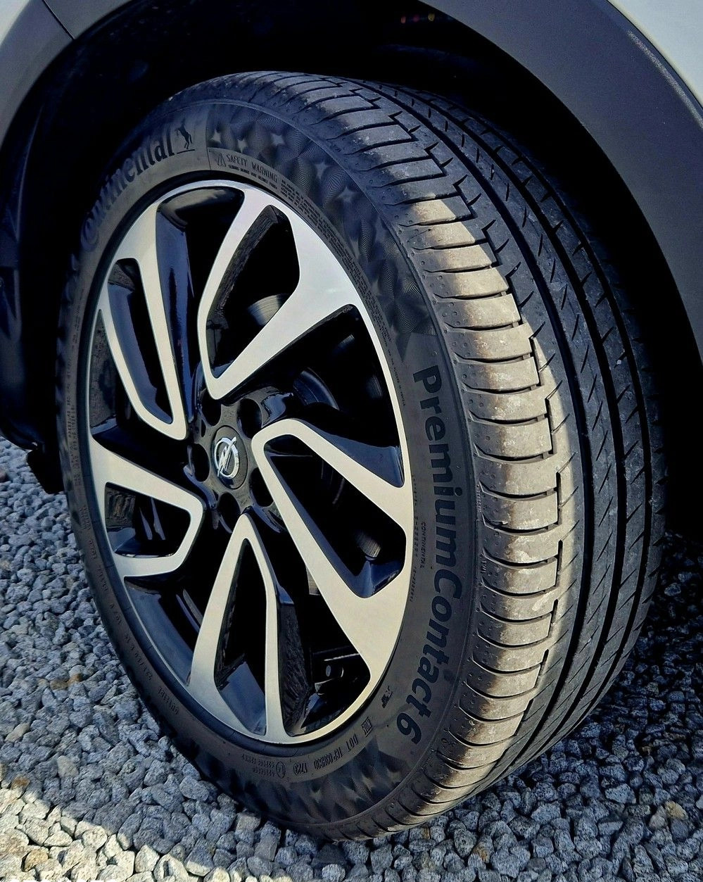 Opel Grandland X cena 69999 przebieg: 79000, rok produkcji 2018 z Dębno małe 781